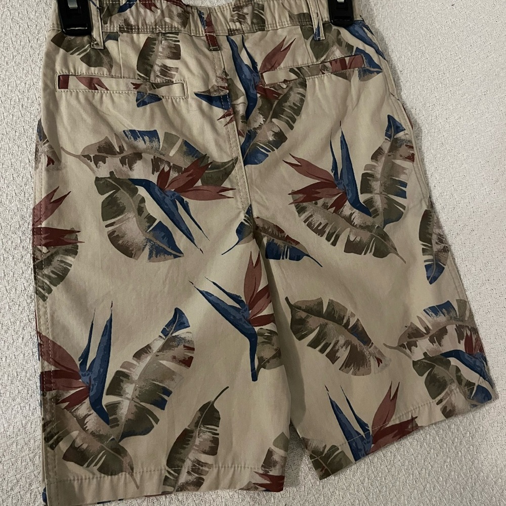 Gymboree boys travel rainforest cargo shorts size 10